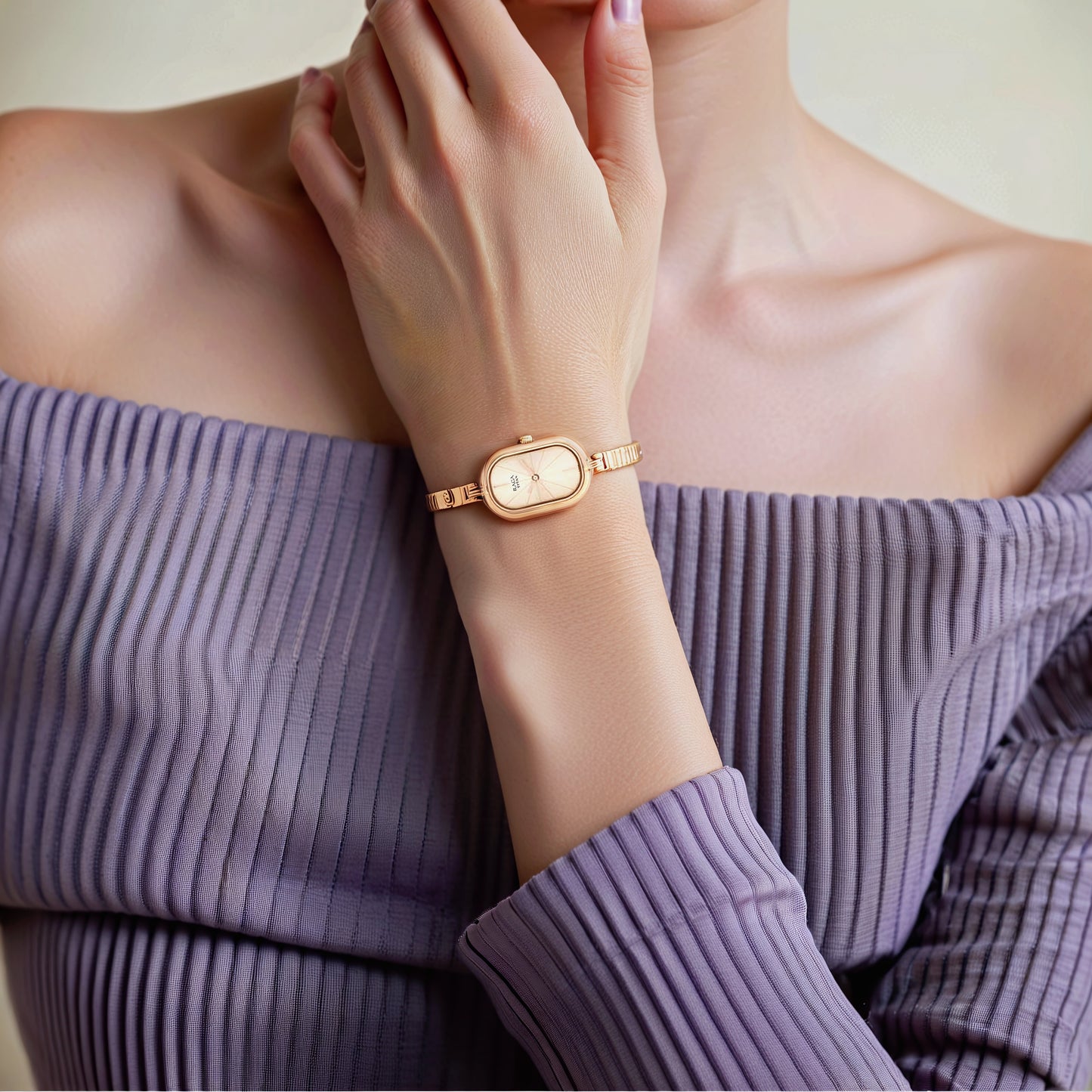 Đồng hồ Nữ TITAN dây kim loại Raga Viva màu Vàng Hồng 31 mm - 2644KM02