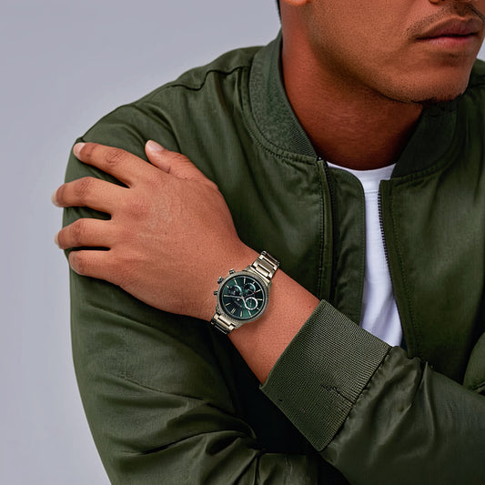 Đồng hồ Nam TITAN dây thép không gỉ Stellar mặt Xanh Lá 44 mm - 10012QM01