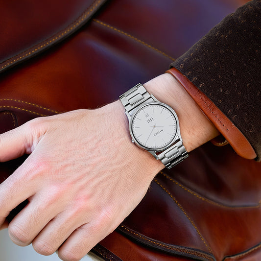 Đồng hồ Nam TITAN dây thép không gỉ Edge Metals mặt Bạc/Trắng 38 mm - 1683SM01