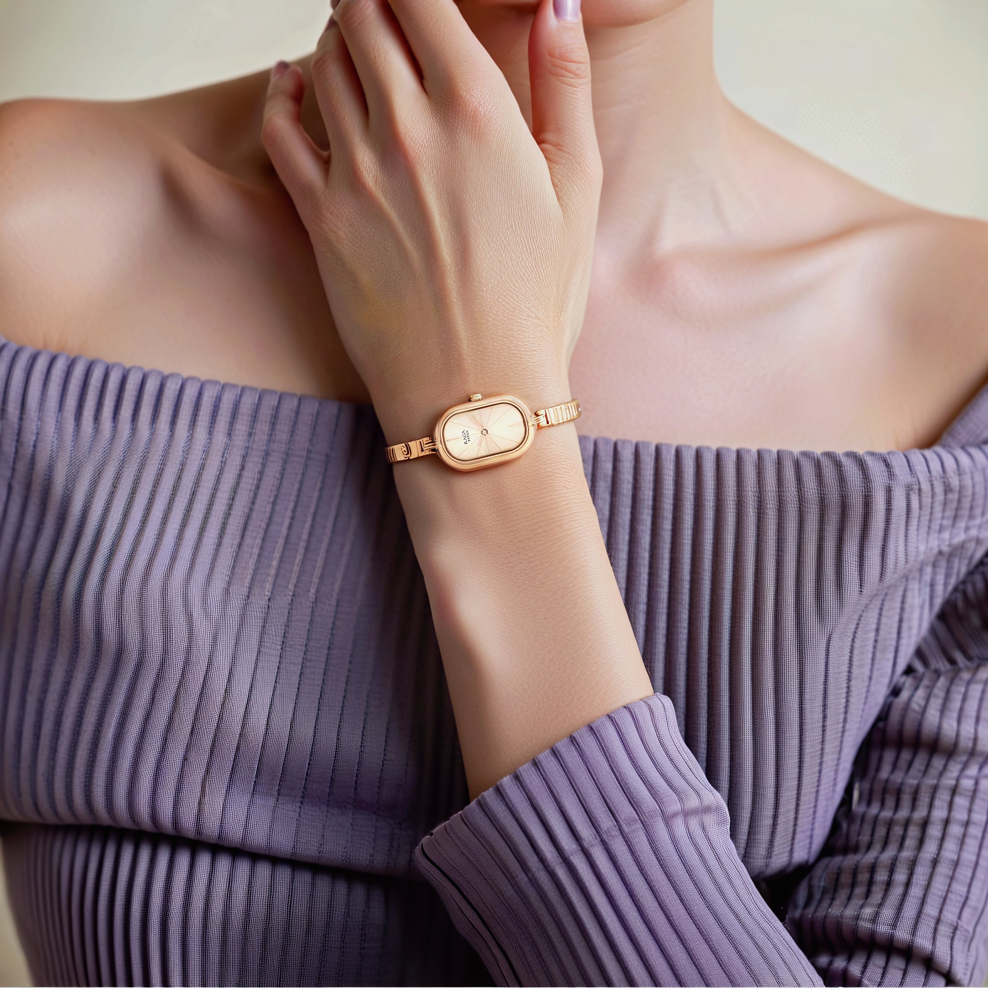 Đồng hồ Nữ TITAN dây kim loại Raga Viva màu Vàng Hồng 31 mm - 2644KM02