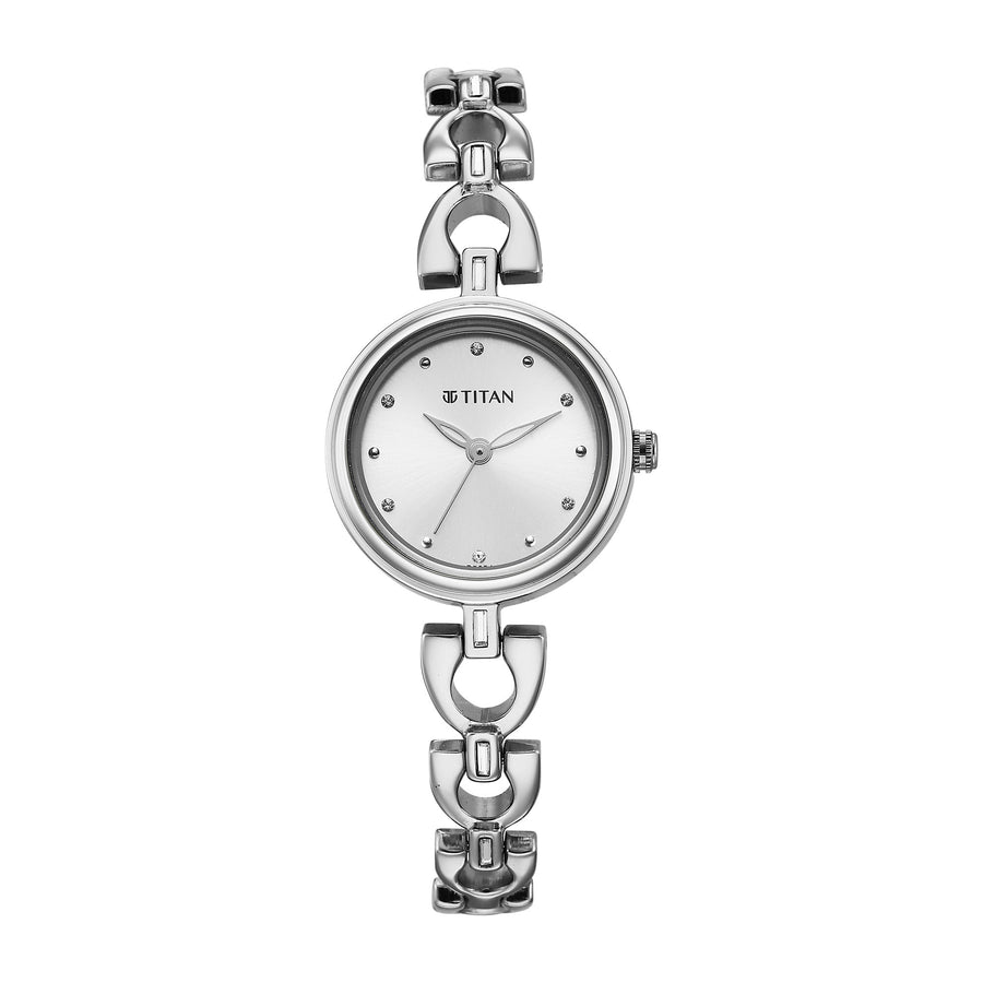 Titan Karishma Silver Dial Metal Strap Analog Watch for Women 2601SM01