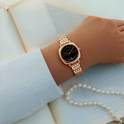 Đồng hồ nữ TITAN 2730WM01