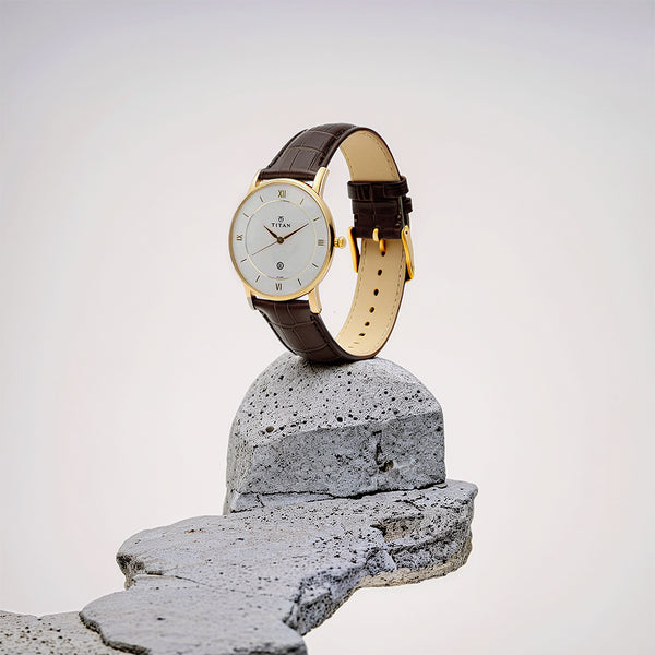 Đồng hồ Nam TITAN dây da White Dial Leather Strap Watch mặt màu Trắng 36 mm - 9162YL01