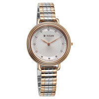 Đồng hồ Nữ TITAN Titan Aura Quartz Analog Silver Dial Stainless Steel Strap Watch for Women dây thép không gỉ mặt màu bạc - 95244KM01