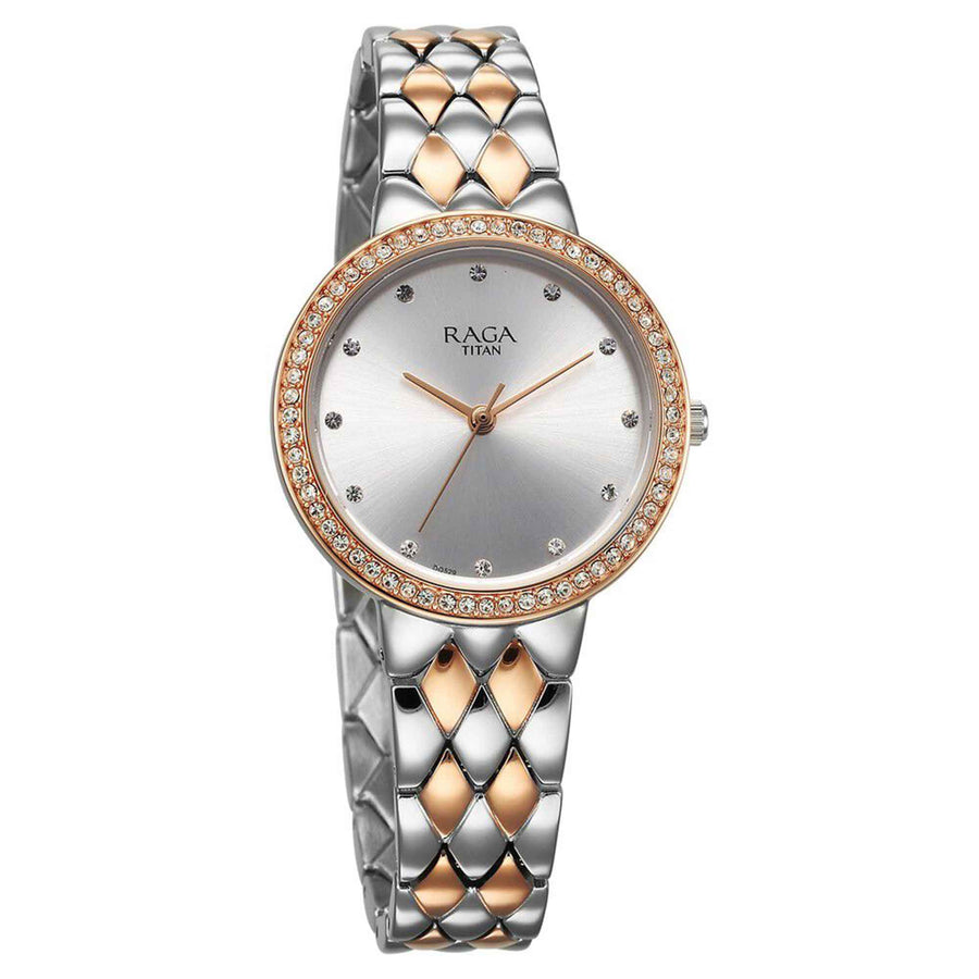 Đồng hồ Nữ TITAN Titan Raga Showstopper Quartz Analog Silver Dial Metal Strap Watch for Women dây thép không gỉ mặt màu bạc - 95282KM01